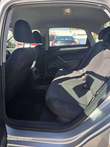 2017 Volkswagen Passat 1.8T S