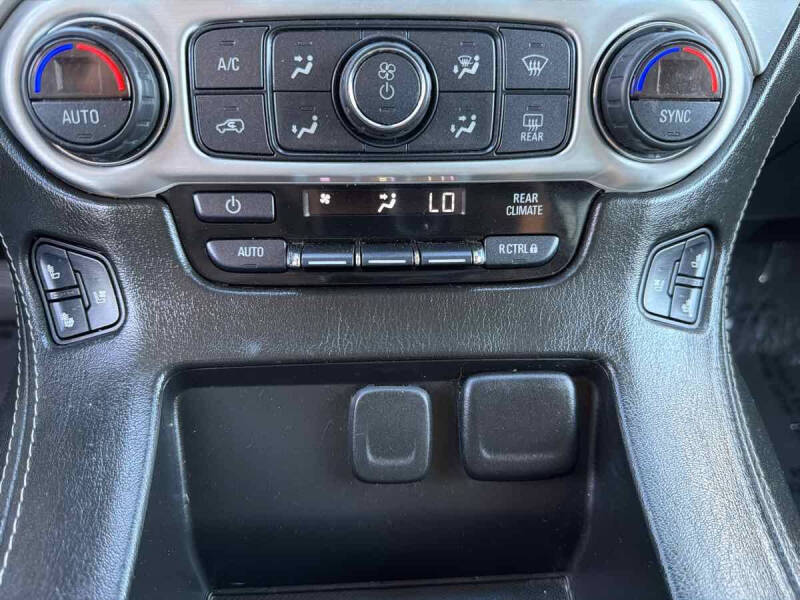 2019 GMC Yukon XL SLT