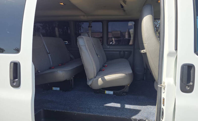 2013 Chevrolet Express LS 2500