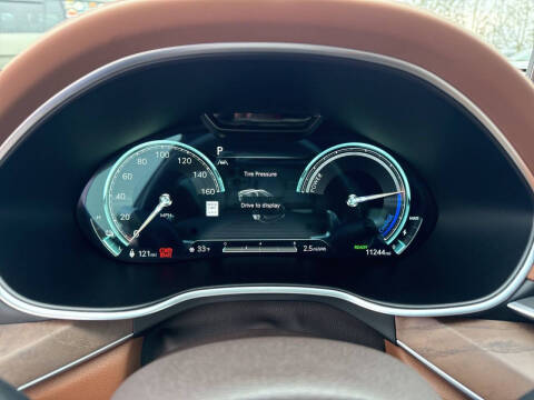 2024 Genesis Electrified G80 Advanced