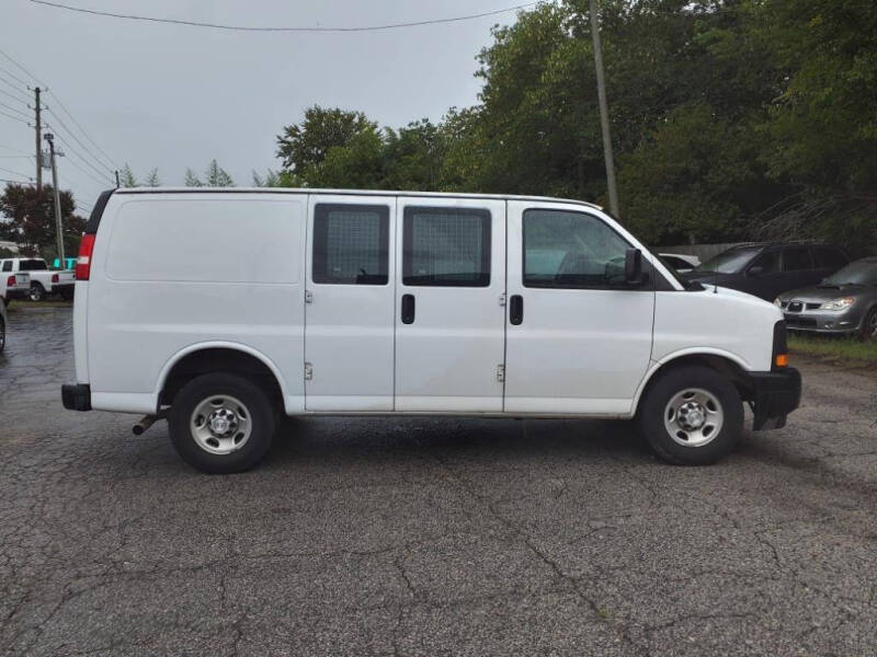 2017 Chevrolet Express 2500