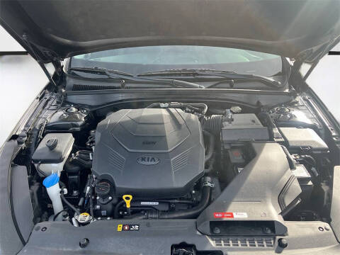 2020 Kia Cadenza Technology