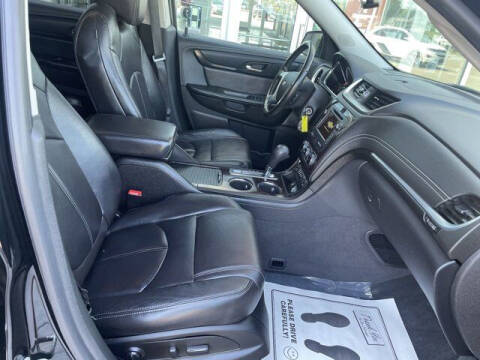 2017 Chevrolet Traverse LT