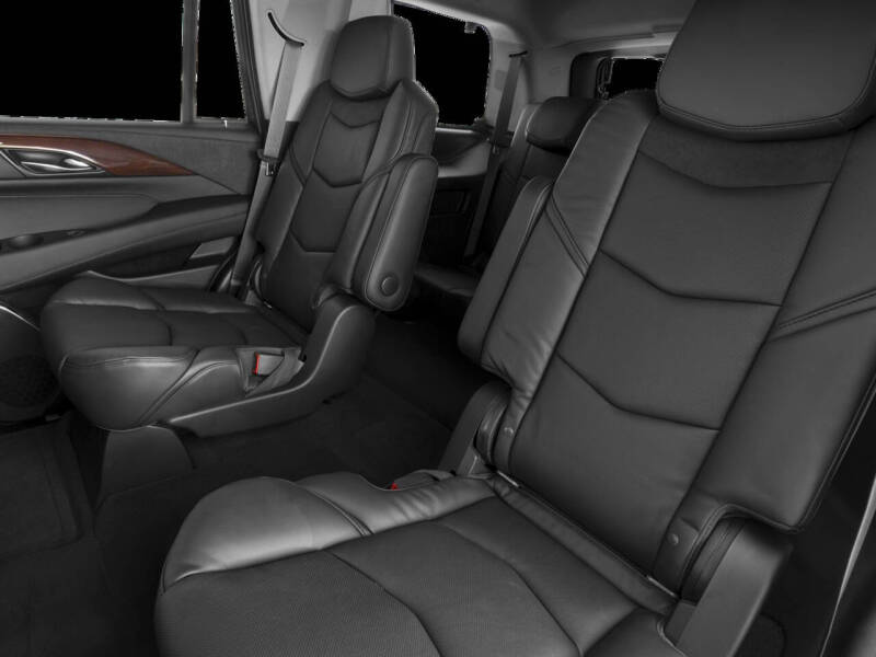 2018 Cadillac Escalade Luxury