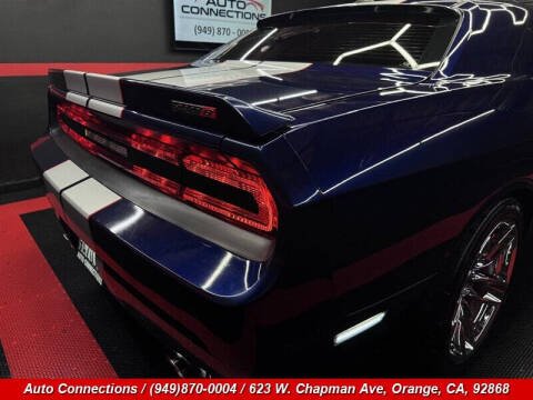2014 Dodge Challenger SRT8