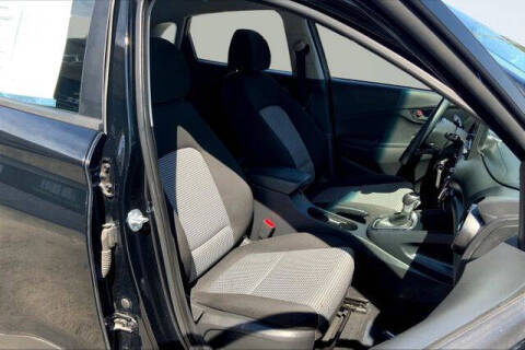 2023 Hyundai Kona SE