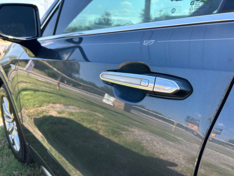 2019 Cadillac XT4 Premium Luxury