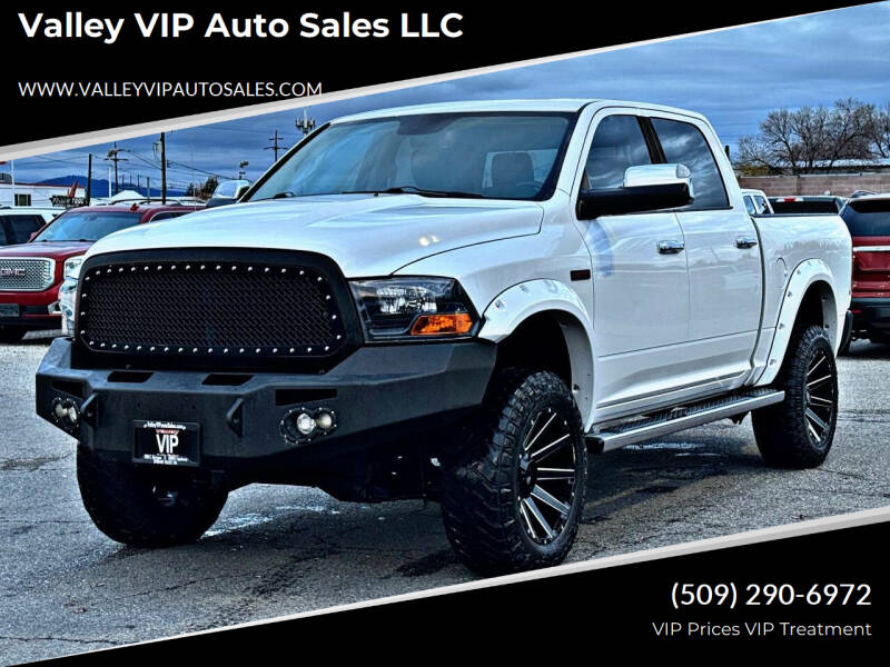 2015 RAM Ram 1500 Laramie's photo