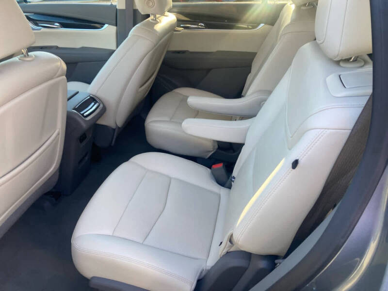 2021 Cadillac XT6 Premium Luxury