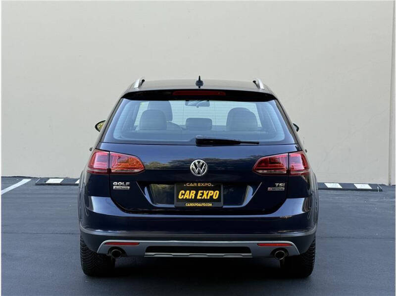 2017 Volkswagen Golf Alltrack