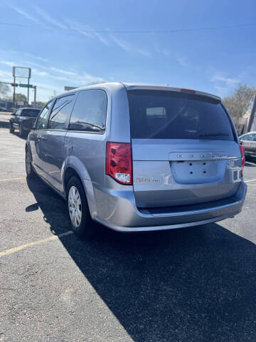 2020 Dodge Grand Caravan SE