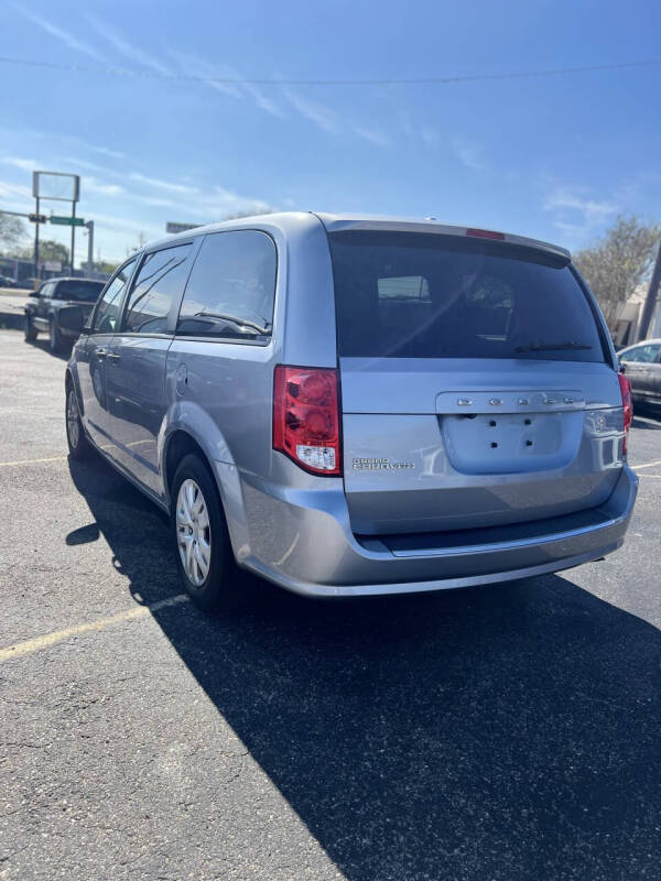 2020 Dodge Grand Caravan SE