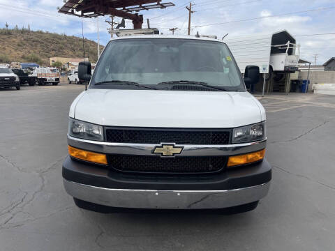 2023 Chevrolet Express 2500