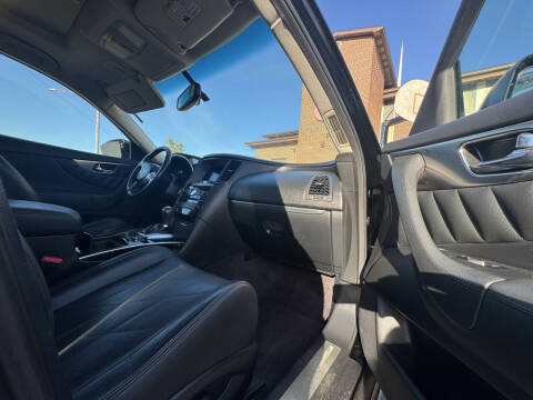 2010 Infiniti FX35