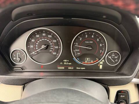 2017 BMW 3 Series 330i xDrive