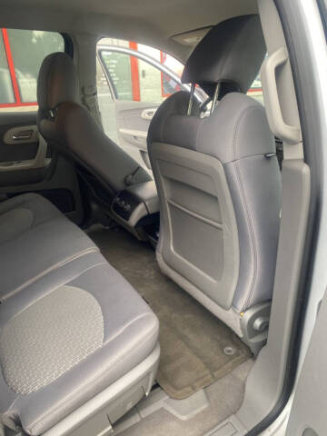 2012 Chevrolet Traverse LS
