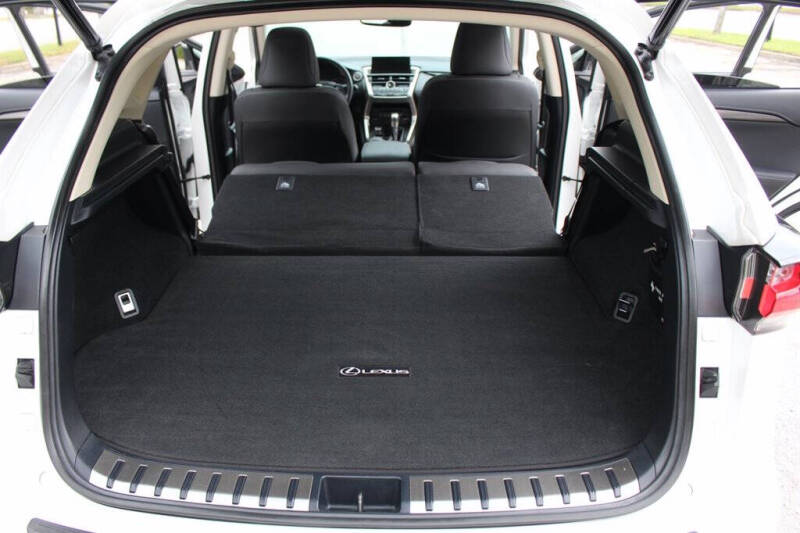 2017 Lexus NX 200t