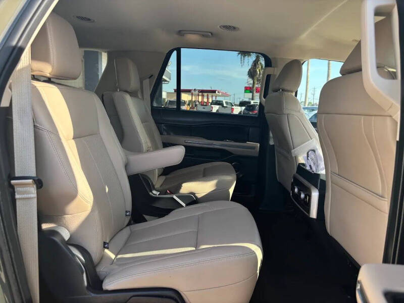 2024 Ford Expedition MAX XLT