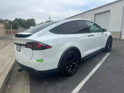 2022 Tesla Model X