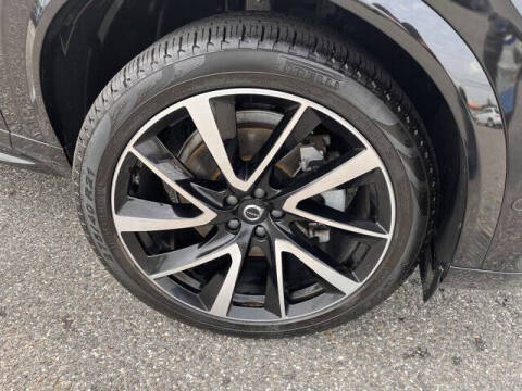 2024 Volvo XC90 B6 Ultimate Bright Theme 7P