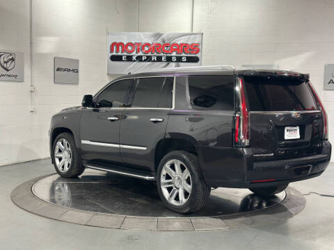 2018 Cadillac Escalade Luxury