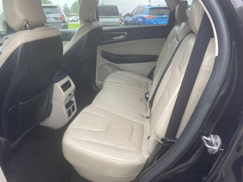 2019 Ford Edge Titanium