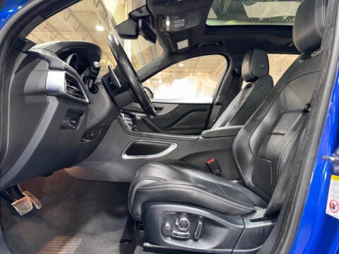 2019 Jaguar F-PACE S