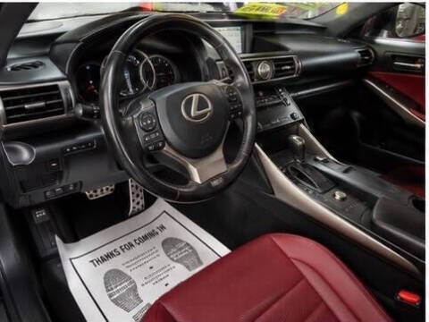2017 Lexus IS 350