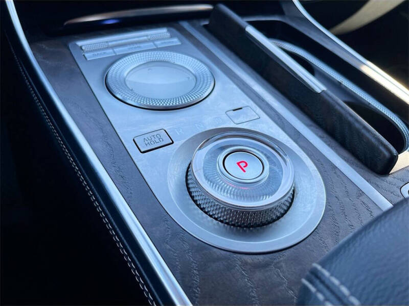 2022 Genesis GV80 2.5T