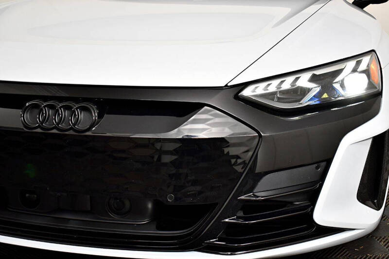 2022 Audi RS e-tron GT quattro