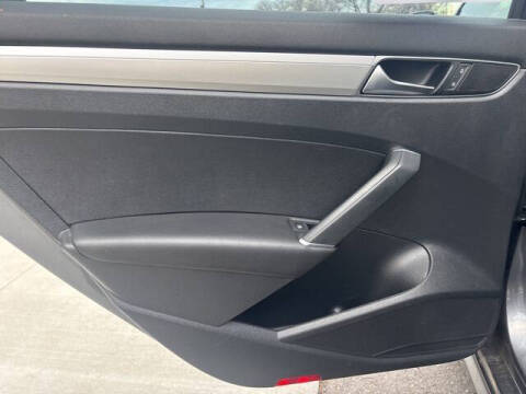 2017 Volkswagen Passat 1.8T S