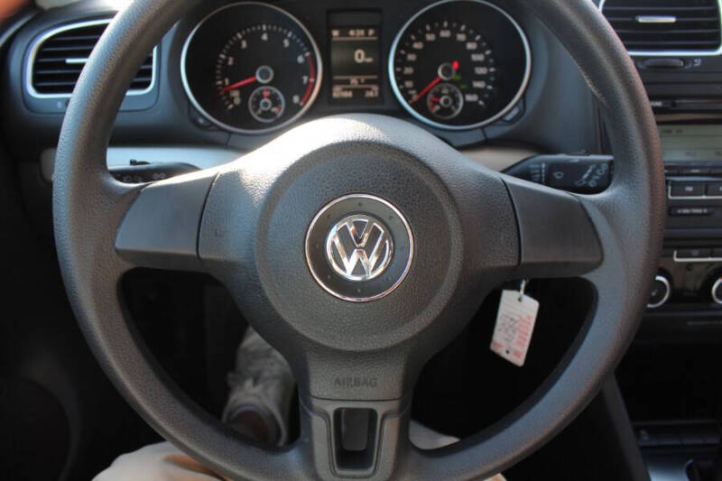 2011 Volkswagen Golf 2.5L PZEV