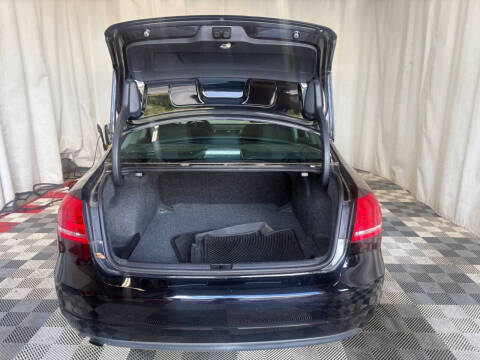 2015 Volkswagen Passat 1.8T Wolfsburg Edition