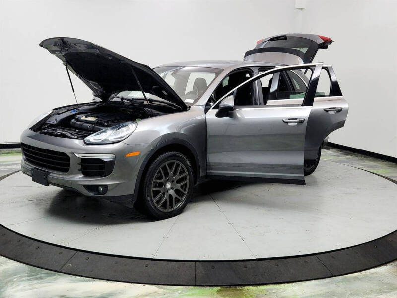 2016 Porsche Cayenne