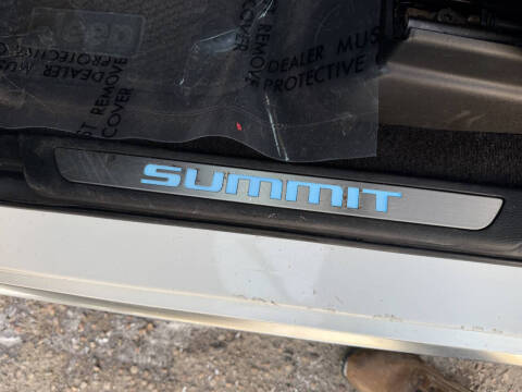 2017 Jeep Grand Cherokee Summit