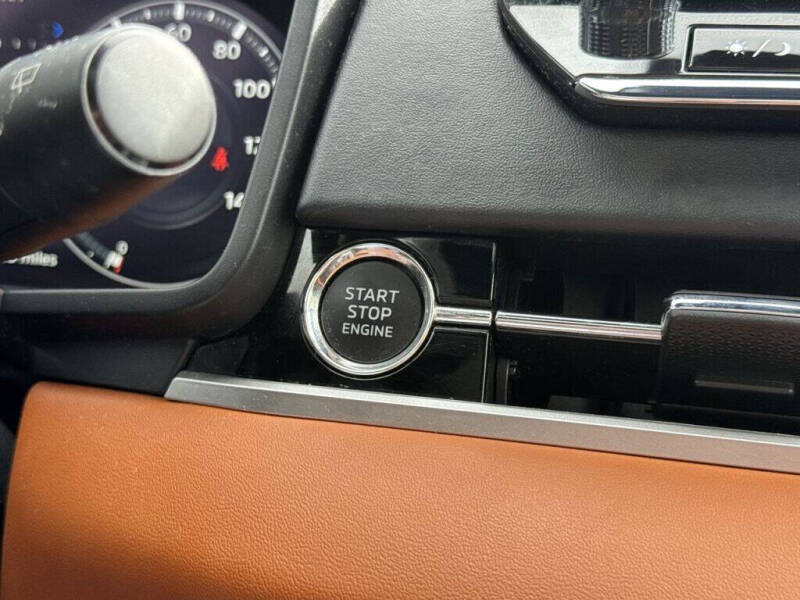 2024 Mitsubishi Outlander SEL