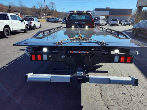 2024 Ford F-600 Super Duty