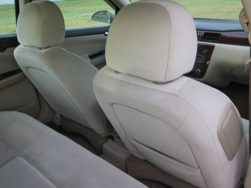 2010 Chevrolet Impala LS