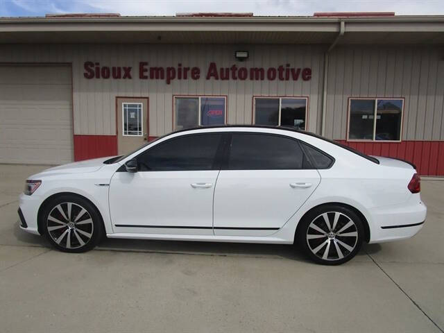 2018 Volkswagen Passat V6 GT