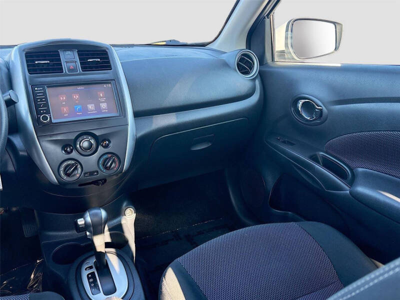 2018 Nissan Versa