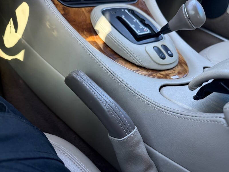 2000 Jaguar XJ-Series XJ8