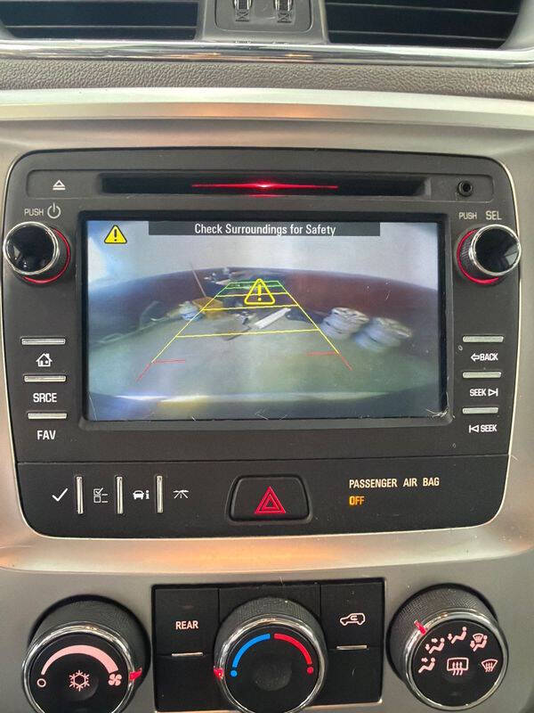 2016 GMC Acadia SLE-2