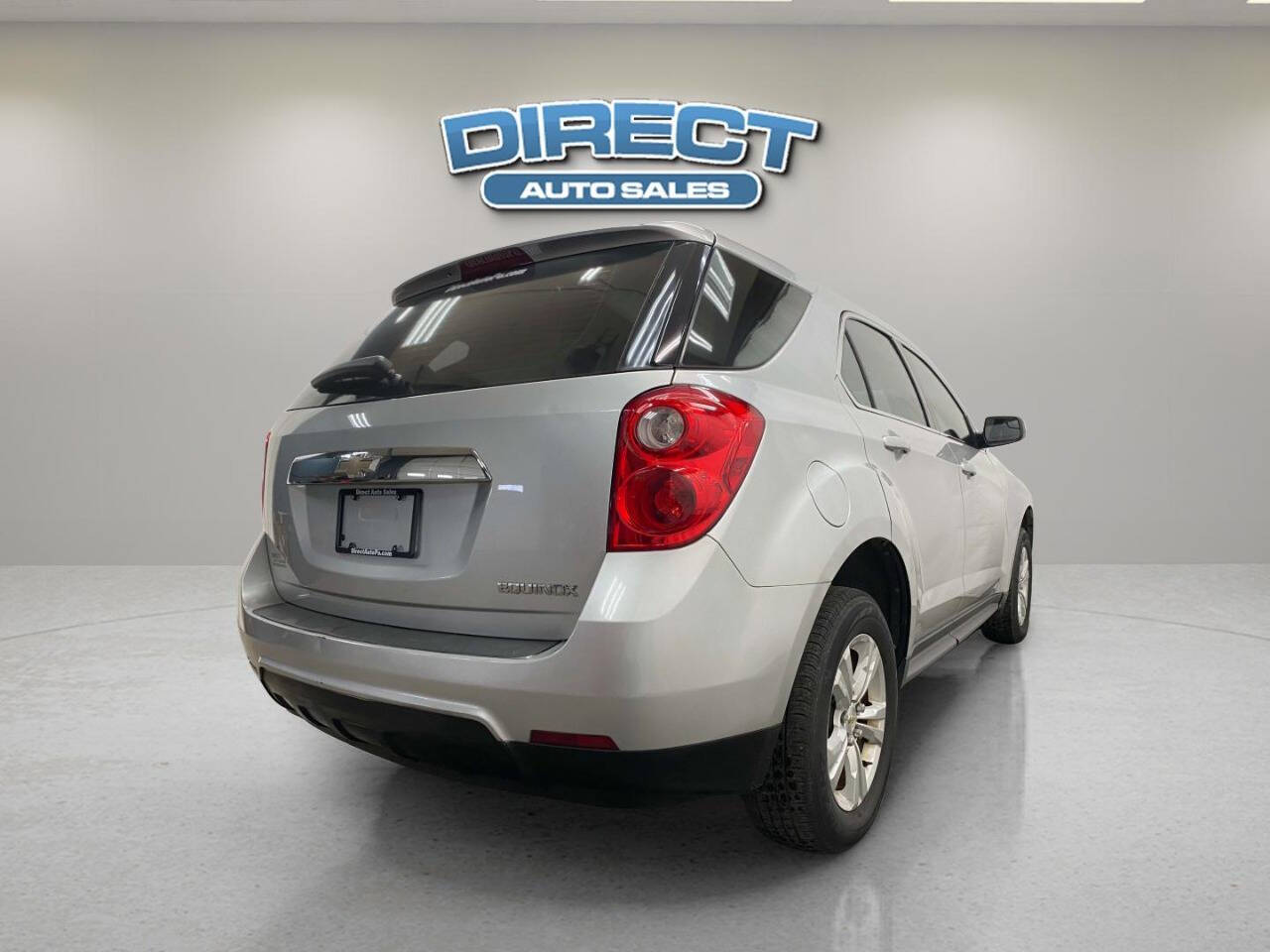 2012 Chevrolet Equinox LS 4dr SUV - Silver exterior view 6