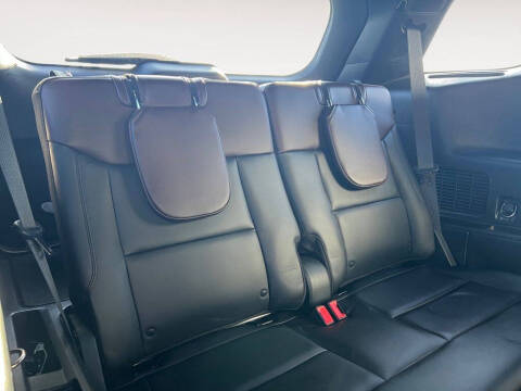 2023 Ford Explorer Hybrid Platinum