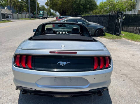 2018 Ford Mustang EcoBoost