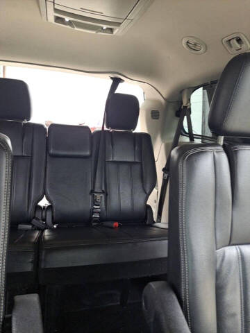 2013 Chrysler Town and Country Touring