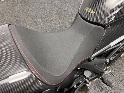 2012 Ducati Diavel Carbon Series