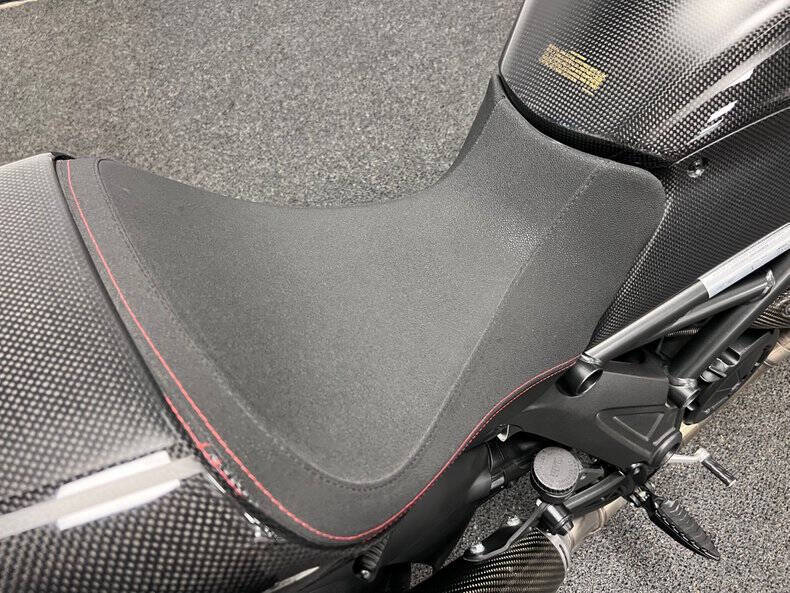 2012 Ducati Diavel Carbon Series