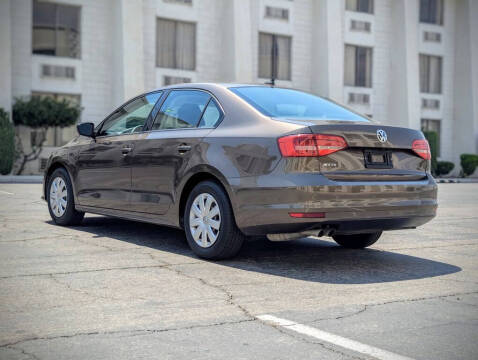 2015 Volkswagen Jetta