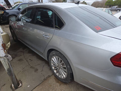 2016 Volkswagen Passat 1.8T SE